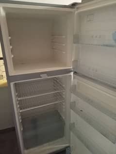 haier large size fridge for sall