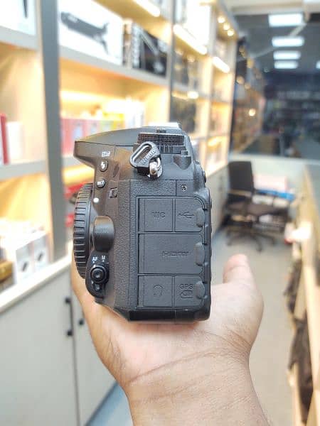 Nikon D7100 body 2