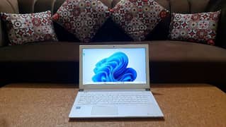 Laptop Core i7, 6th Gen | Slim, Stylish and Fast