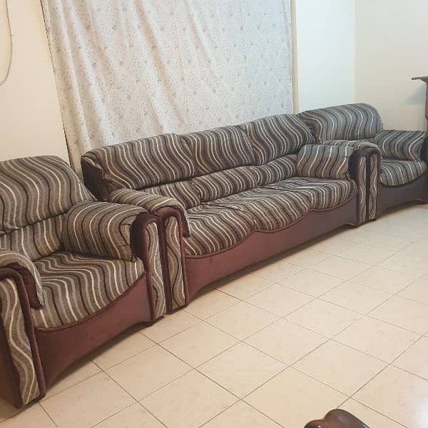 5 seater sofa 10