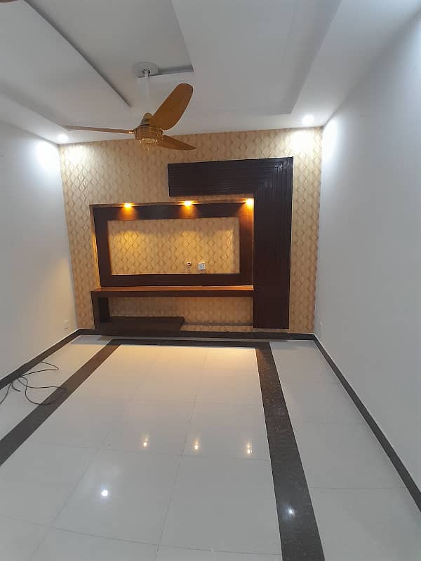 Flate for rent available pak arab society lahore 5