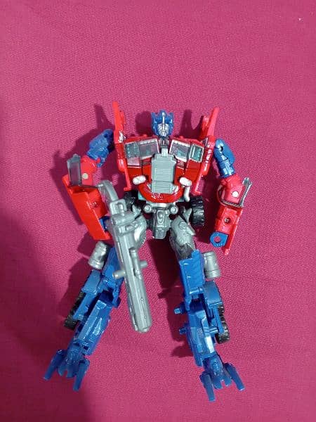 Optimus Prime action figure 1