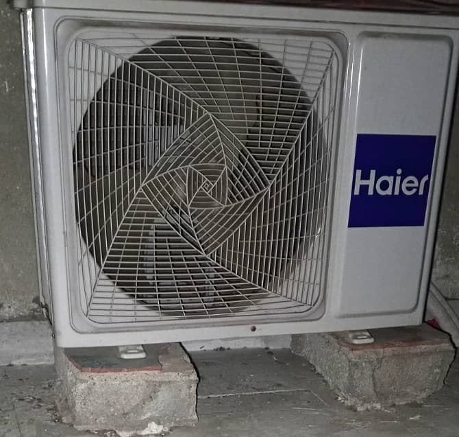 Haeir Split AC 4