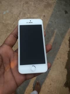 Iphone 5SE faster than iphone7 10/10 condition 32gb