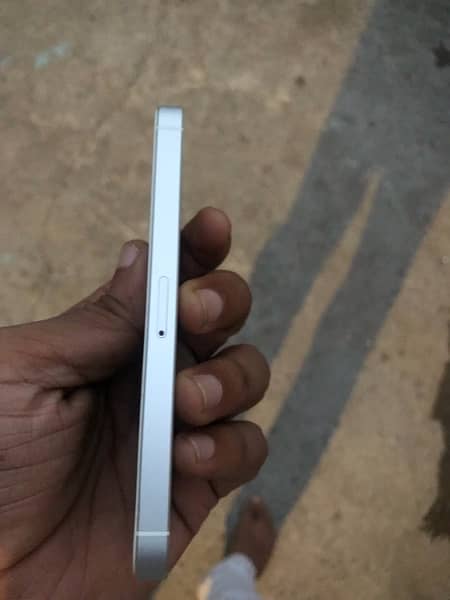 Iphone 5SE faster than iphone7 10/10 condition 32gb 6