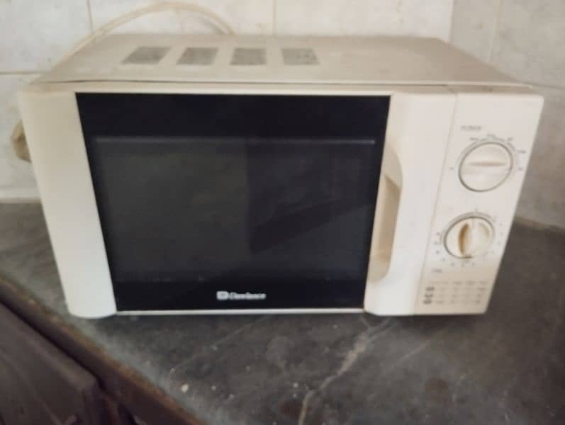 Micro wave Oven Used 1