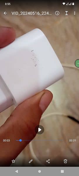 Samsung Galaxy A71 or iphone original fast charger 2