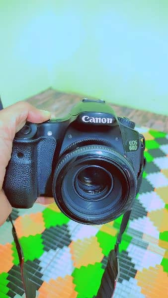 Canon 60d dslr for sell 0
