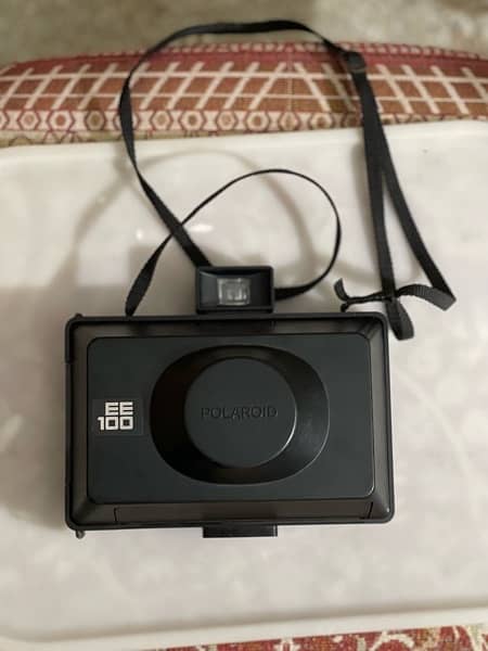 Vintage Polaroid EE100, instant camera mint confition 0