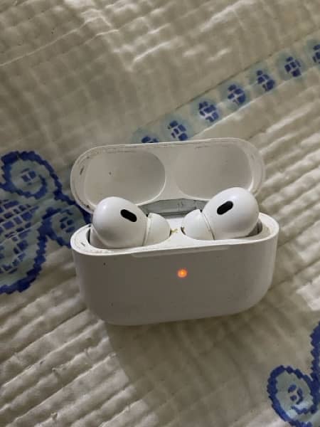 Airpods pro (2nd Gerenation) 3