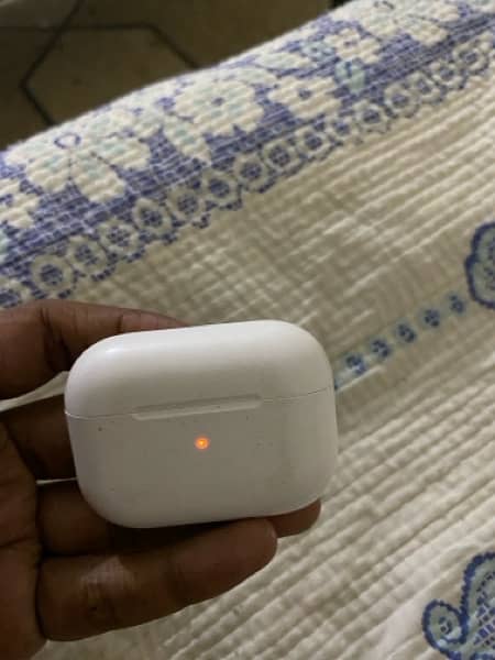 Airpods pro (2nd Gerenation) 9