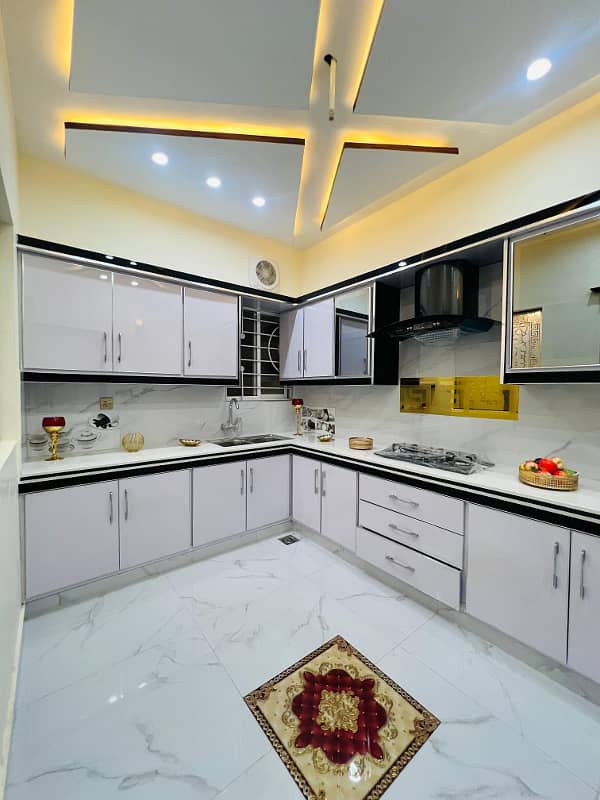 10-Marla Triple-Story Duplex, Brand New Modern House for Sale in Johar Town 13