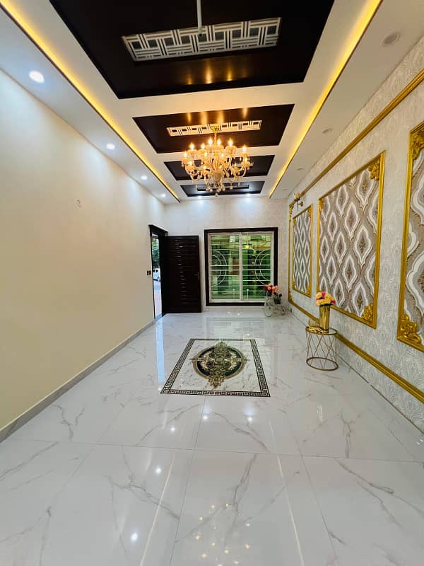 10-Marla Triple-Story Duplex, Brand New Modern House for Sale in Johar Town 17