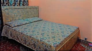 white mattress 0