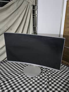 Samsung 27" inch Curved Monitor