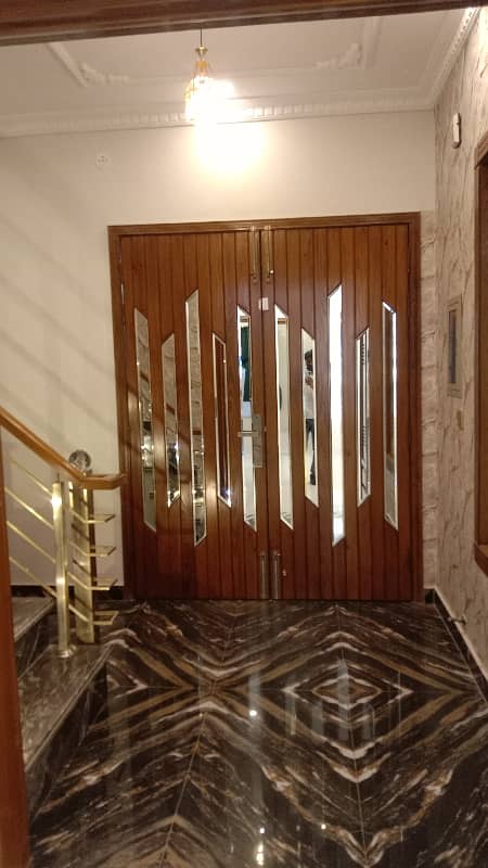 10 Marla brand new luxury upper portion for Rent Rafi block Sector E Bahria Town Lahore 1