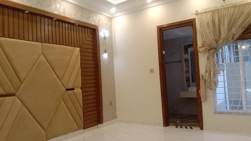 10 Marla brand new luxury upper portion for Rent Rafi block Sector E Bahria Town Lahore 9
