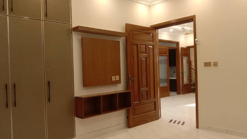 10 Marla brand new luxury upper portion for Rent Rafi block Sector E Bahria Town Lahore 10