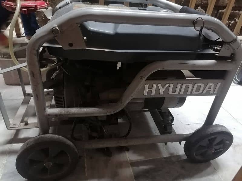 Hyundai Gernator For Sale 1