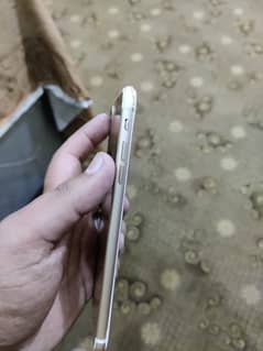 I phone 7plus 128 gb battery health 87 good condition pta approved