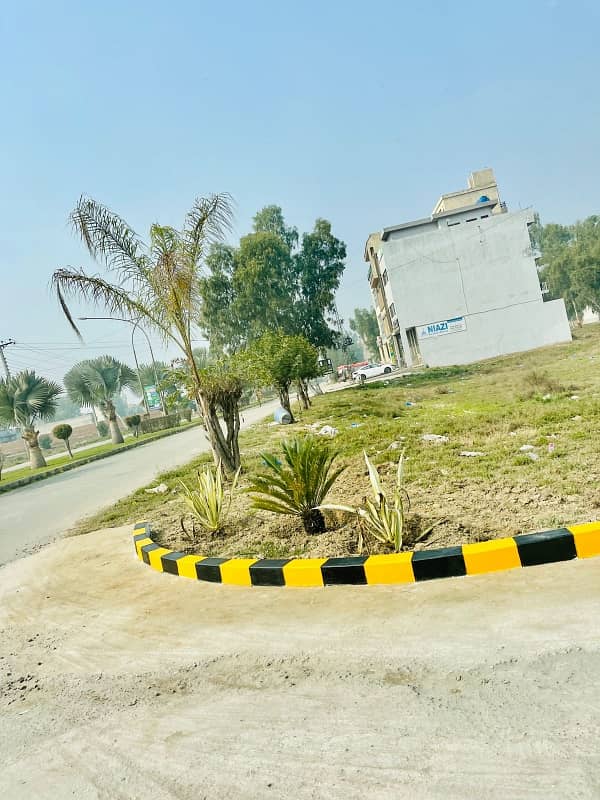 1 KANAL LDA APPROVD PLOT AVAILABLE FOR SALE IN RACHNA BLOCK CHINAR BAGH READY To CONSTRUCTION 4