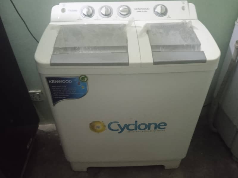 Kenwood Cyclone double tub Washing machine 3