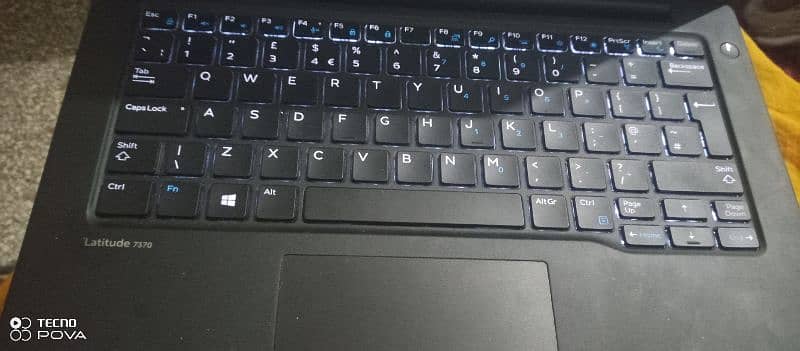 1month used laptop m7 0