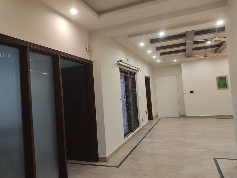 Separate Gate 1 Kanal Upper Portion Available For Rent 1