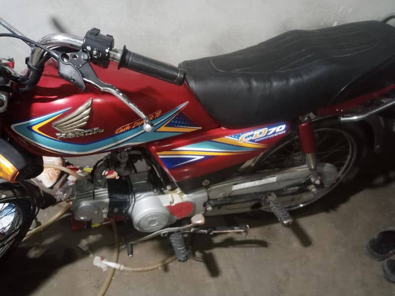 HONDA CD 70 in best condition of 4
