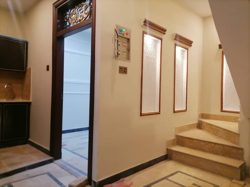 Get This Amazing Prime Location 2 Marla House Available In Gulberg 6