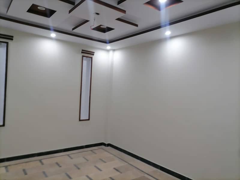 Get This Amazing Prime Location 2 Marla House Available In Gulberg 26