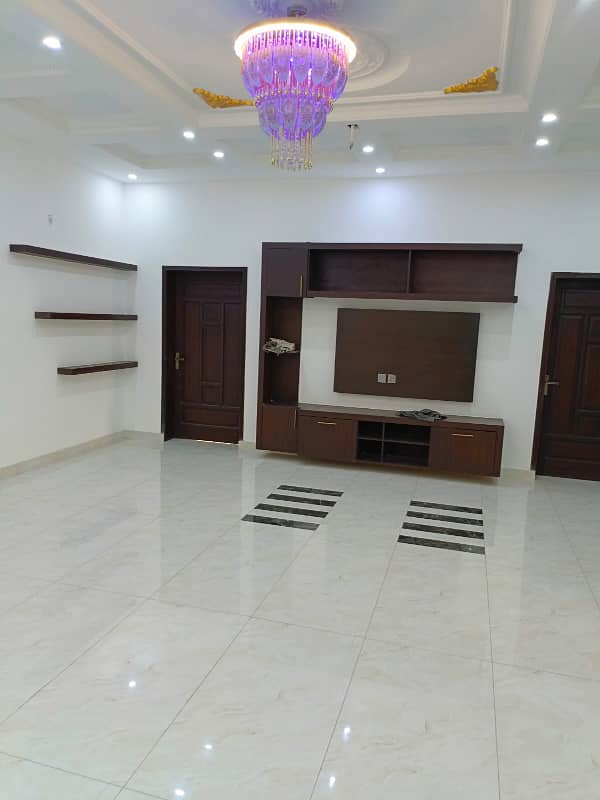 25 Marla Brand New type luxury House available For rent only silent office Prime Location Near doctor hospital or Emporium Mall, Shaukat Khanum Hospital 6