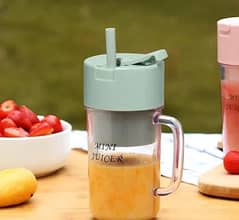 Portable Fruits Juicer Blender ,340 ML Free Delivery All products