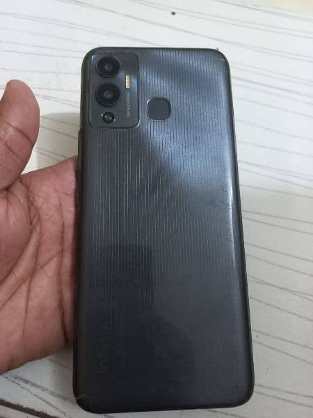 Infinix Hot 12 play in good condition 10/10 6