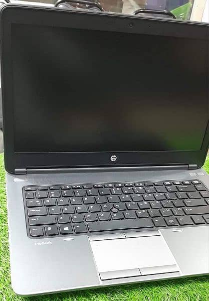 HP Probook 640 G1 
i5 : 4th Gen 
8GB Ram
256 SSD 
With Charger 4