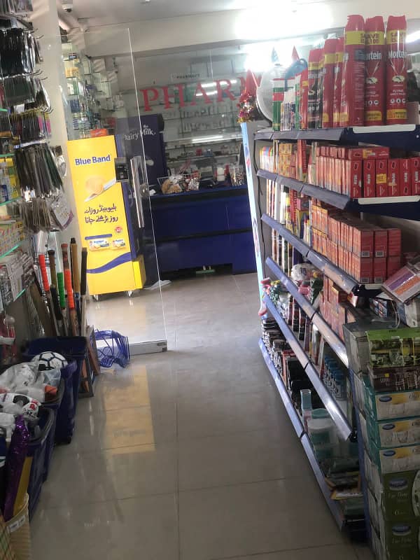 Running Cash And Carry Available For Sale In G13/2 Alia Market 3