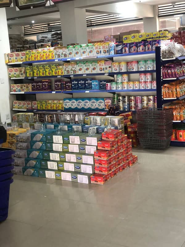 Running Cash And Carry Available For Sale In G13/2 Alia Market 9