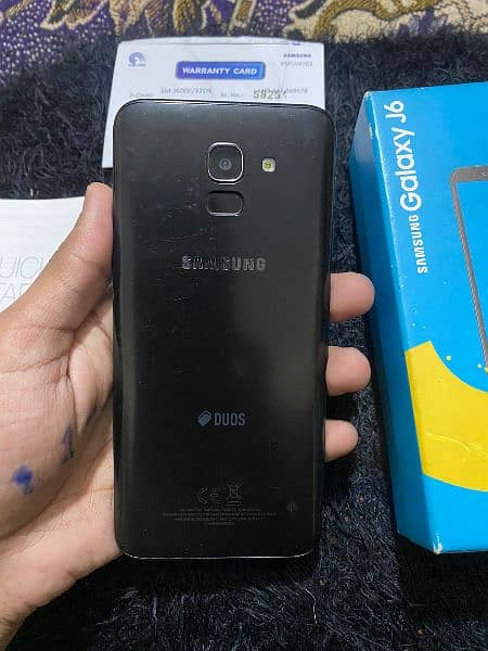 Samsung Galaxy J6 8