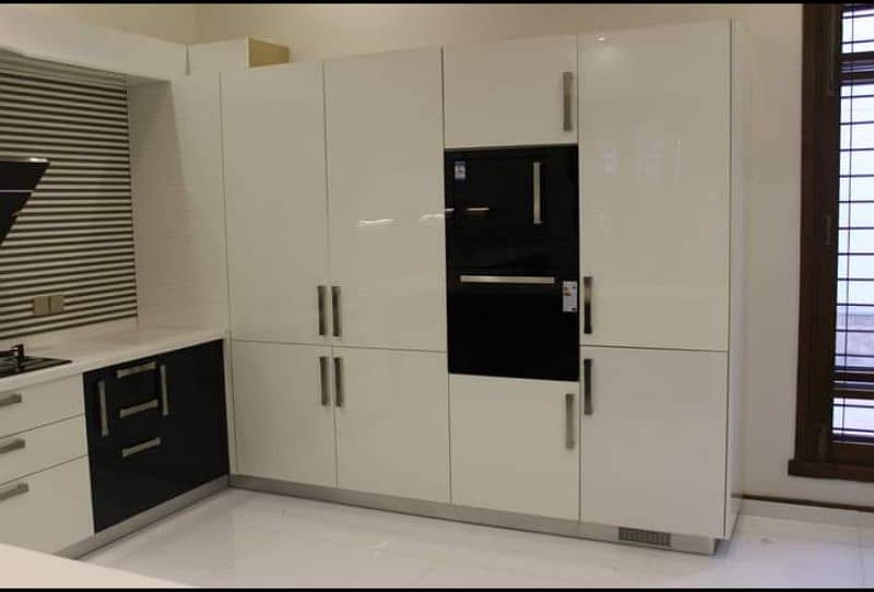 Master kitchen cabinets 3