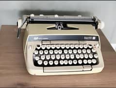 New Smith Corona Galaxie 12 Typewriter with cover case