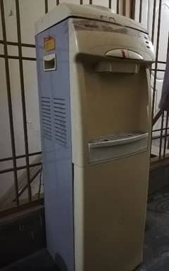 Orient Water Dispenser with refrigerator