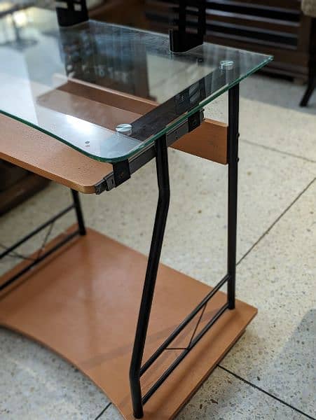 Imported Used Computer Table For Sale 3