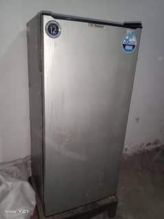 Dawlance samal size fridge