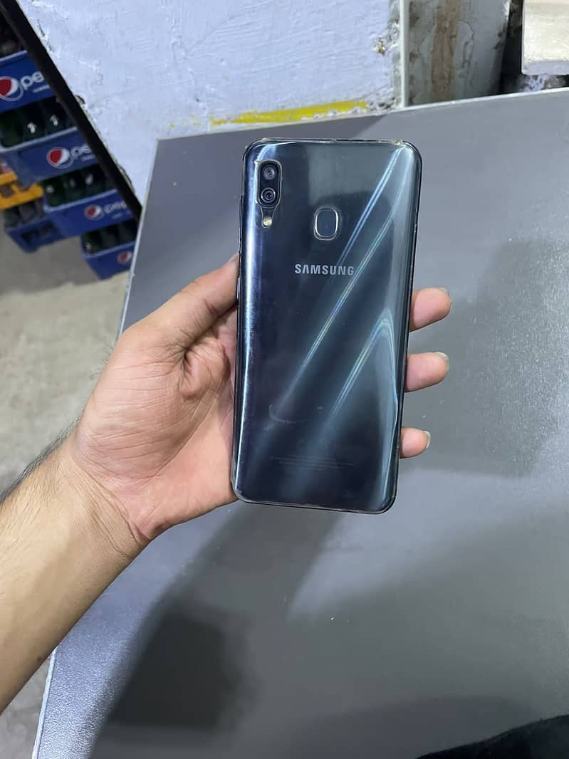 Samsung Galaxy A30 4/64 Full Box 2