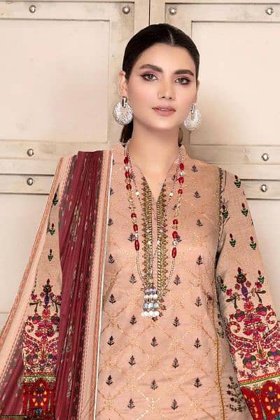 Husn-E-Yousaf 3 pcs Women's Unstitched Lawn Embroidered Suit 2