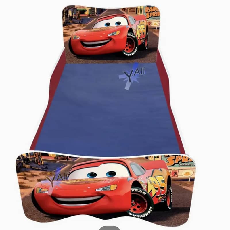 Kid's single bed in red colour, car theme 1