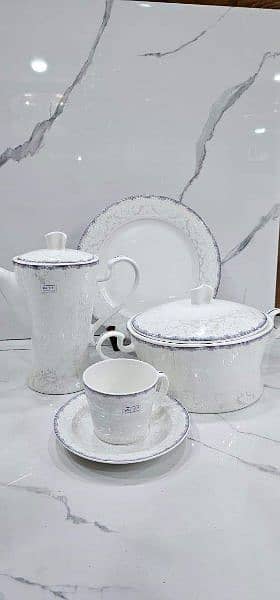 Bone China Dinner Set 1