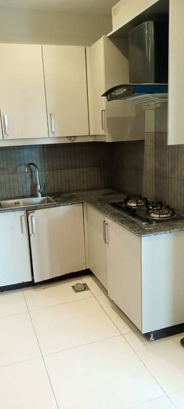 1 Bed Flat For Rent In Phase 8 New Building Lift Available 6