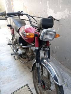 Habib motorcycle hai jesi picture hai wesi hi condition hai