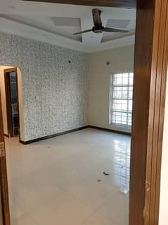 8 Marla House For Rent In Usman Block Phase 8